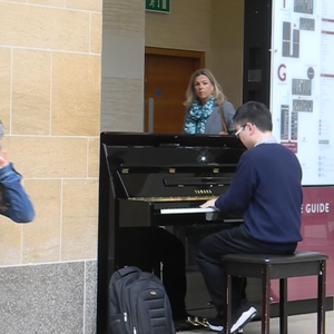 疯狂炖肉校花的日记最新消息
